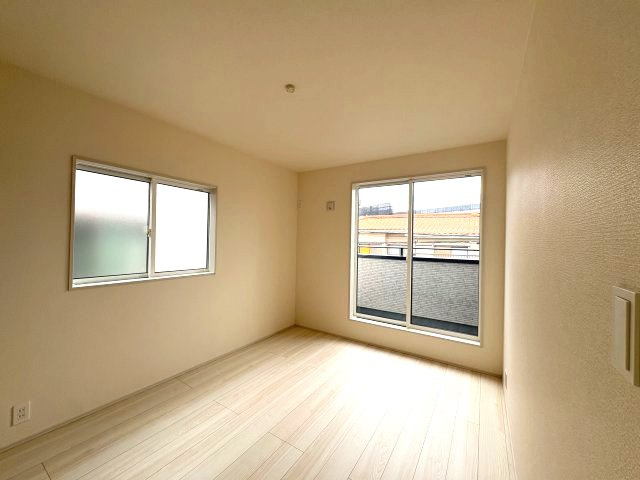 川越市小仙波町2丁目　全1棟　新築戸建　の洋室|洋室6.0帖