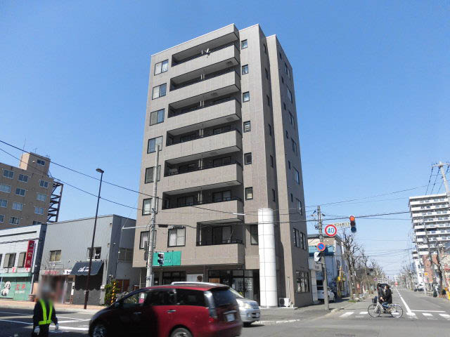 Ｅ・ＣＯＵＲＴ２４