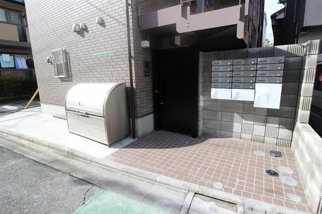 グランディア西新井の外観