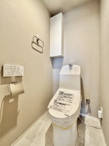 オリーブハイツ西宮のトイレ|コンパクトで使いやすいトイレです