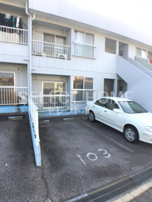 【駐車場】 | シャンピア馬乗Ａ棟 | 駐車場があるので、車を買う予定の方も安心です