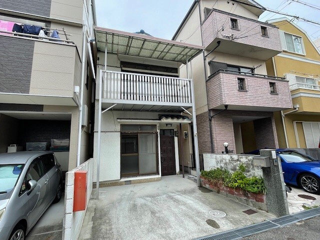 星陵台1-4-23戸建