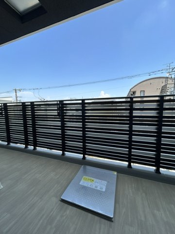 IW RESIDENCE大阪CREST TAPPのバルコニー