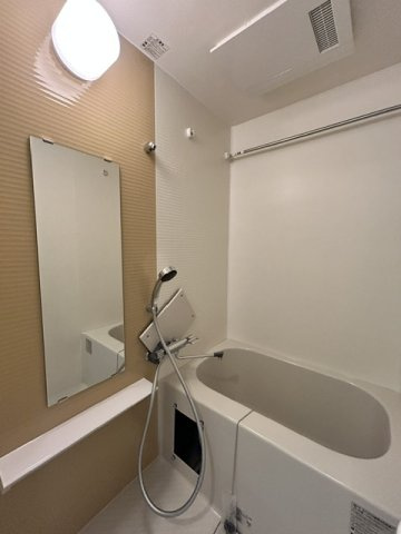 IW RESIDENCE大阪CREST TAPPの浴室