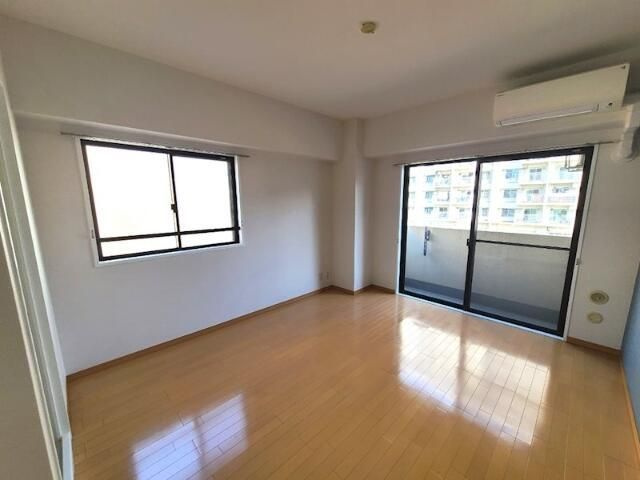 ライオンズマンション東駒形の寝室