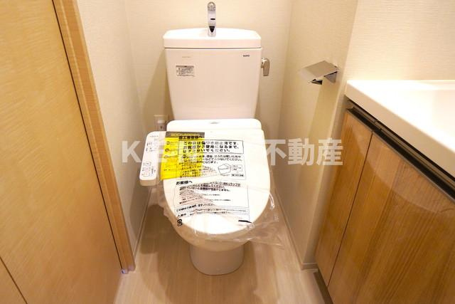 【トイレ】 | Ｌｏｕｉｓ　Ｃｏｕｒｔ　Ｋｉｔａｓｈｉｎａｇａｗａ | シンプルで使いやすいトイレです