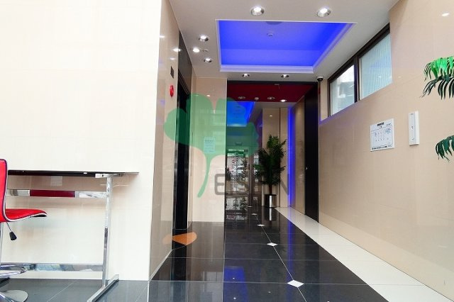 No.111 CLUB ORIENT BLD TRADING TOWER（オリエントNo.111）のエントランス