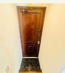 椎名町マイコーポの玄関