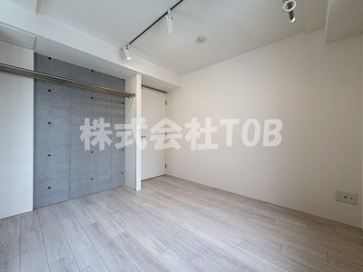 【洋室】 | マコラパレ世田谷 | 洋室5.17帖