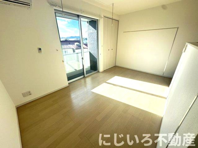 ハピネス宮倉の寝室