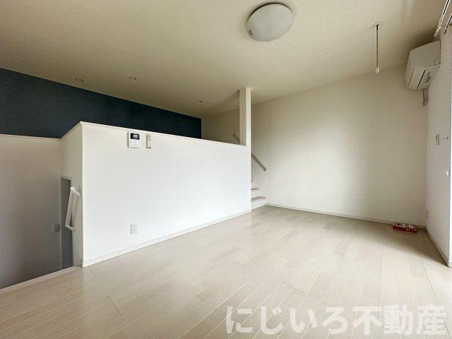 ハピネス宮倉の居間・リビング