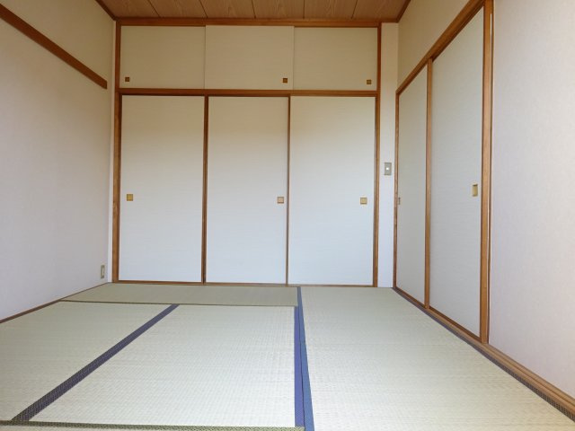 サンヨーレジデンスＢ棟の和室|押入れ　＊イメージです
