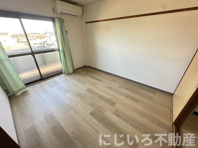 ハイツマーチⅡの居間・リビング