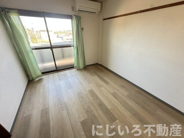 ハイツマーチⅡの居間・リビング
