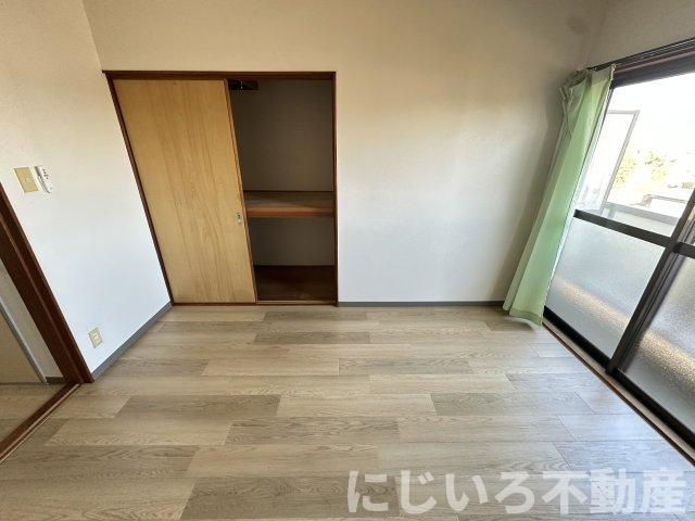 ハイツマーチⅡの居間・リビング