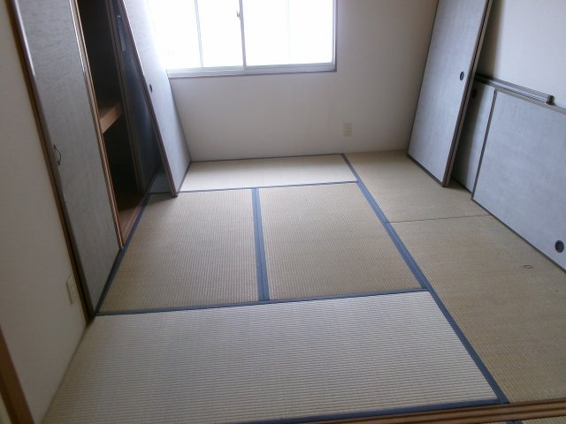 魚住Sハイツ35の寝室