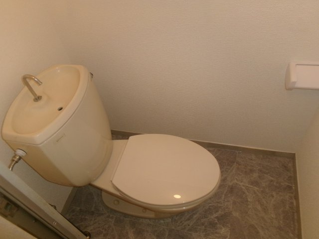 魚住Sハイツ35のトイレ