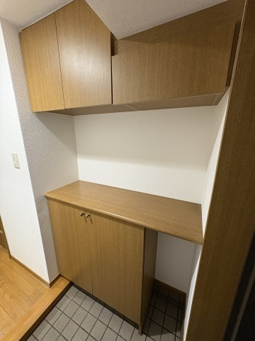 ハイホーム東村山の玄関