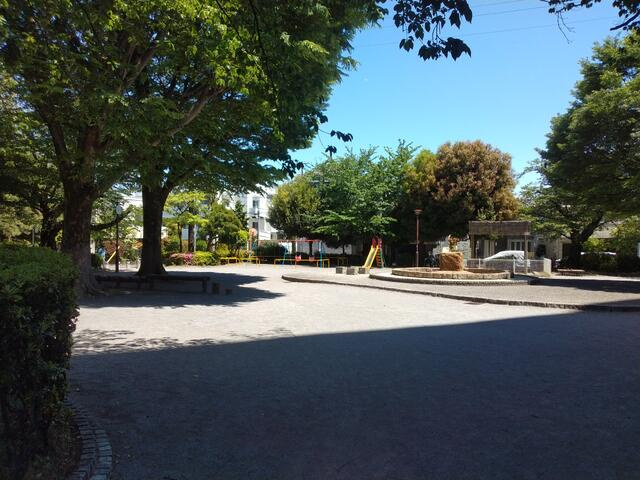 南原公園まで50m