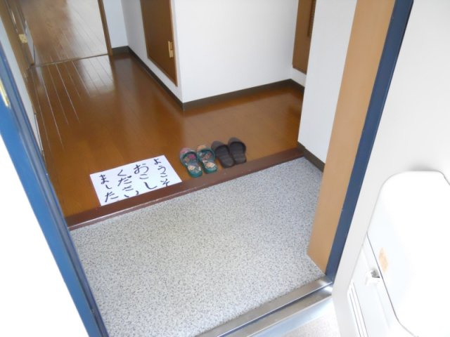 エメラルドヴィラの玄関