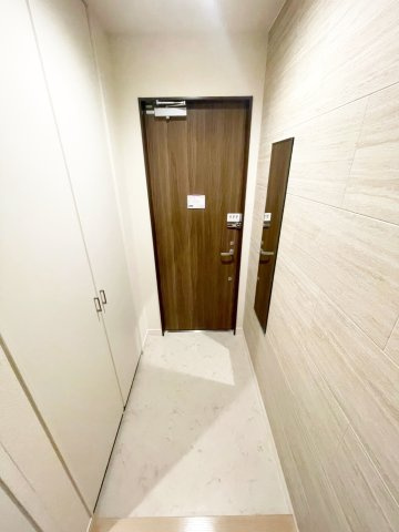 ＧＬＡＮＲＵＨＥの玄関