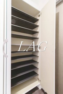 【玄関】 | ＴＯＫＹＯ　ＦＬＡＴ | 玄関です。