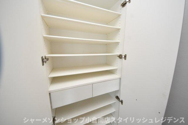 アーティックス上富野グランゲートの収納