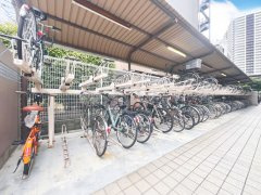 ビューネタワー平井（15階部分）／仲介手数料無料／内装フルリノベーションの駐輪場