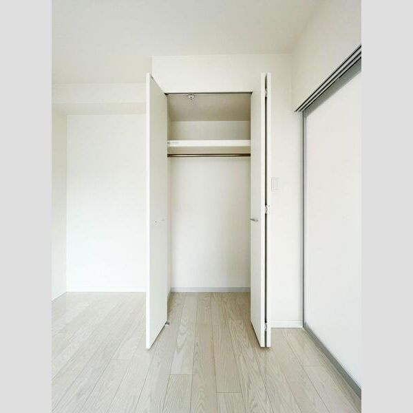 S-RESIDENCE神戸元町の収納
