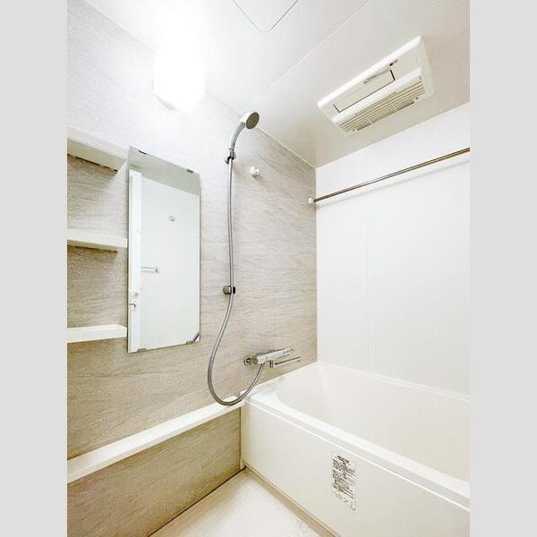 S-RESIDENCE神戸元町の浴室