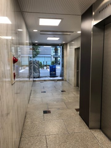 ＫＵＳ茅場町（茅場町長岡ビル）のロビー
