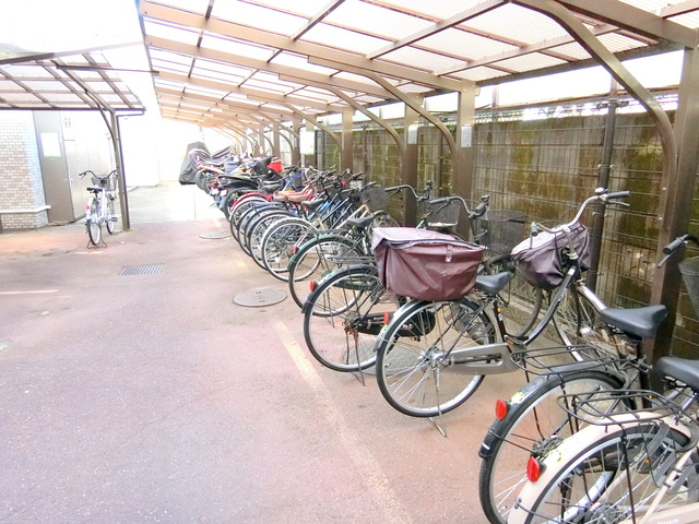 日神パレス永福町のその他共用部分|★屋根付き駐輪場★