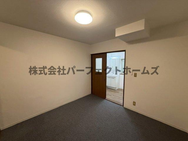 高柳2丁目戸建　賃貸の洋室|個人の部屋や寝室として使える洋室です