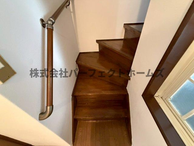 高柳2丁目戸建　賃貸の内装|明るい室内です