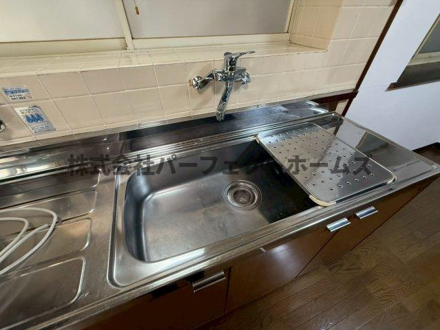 高柳2丁目戸建　賃貸のキッチン|キッチンでお料理をお楽しみください