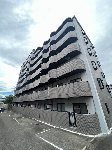Aurora Court武庫之荘の外観