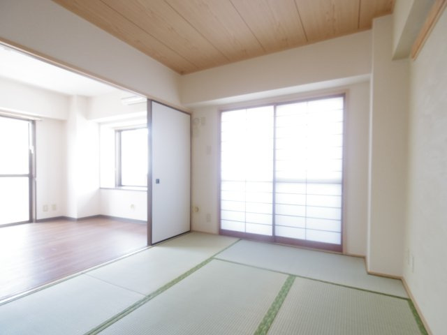 サニーハイツ村野の内装
