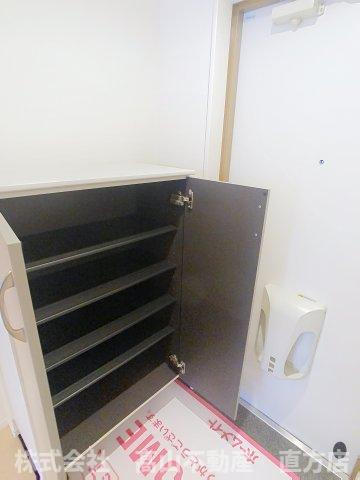 グランディール　中間の収納