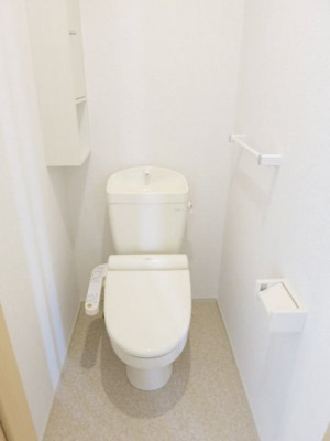 【トイレ】 | シャングリラ河原 | シンプルで使いやすいトイレです