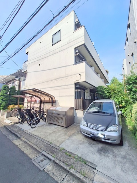 ガーデンフラット