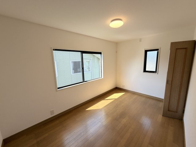 【洋室】 | 糟屋郡新宮町湊坂４丁目　中古一戸建☆仲介手数料無料☆