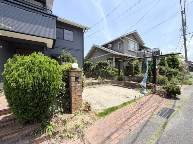 【前面道路含む現地写真】 | 糟屋郡新宮町湊坂４丁目　中古一戸建☆仲介手数料無料☆