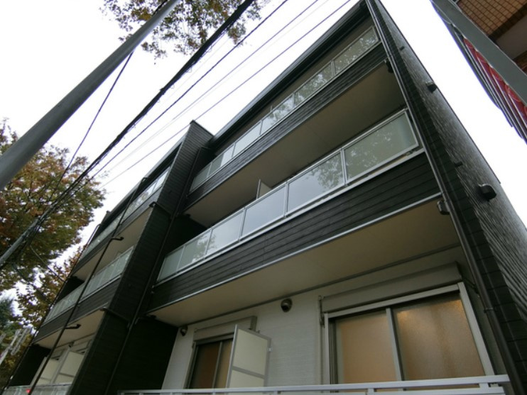調布市八雲台１丁目の賃貸マンションのバルコニー|お洗濯にも便利なバルコニー付き