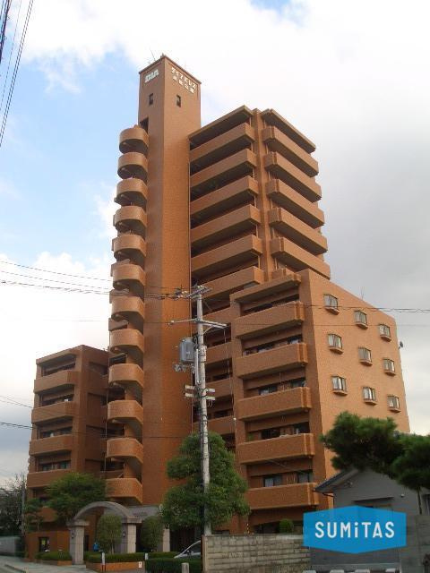 松山市岩崎町１丁目にあります、1997年築１３階建のマンションです♪