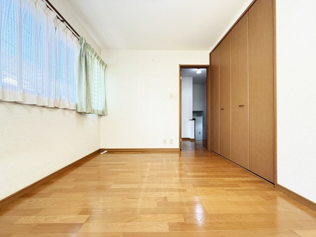 薊野東町T戸建ての洋室