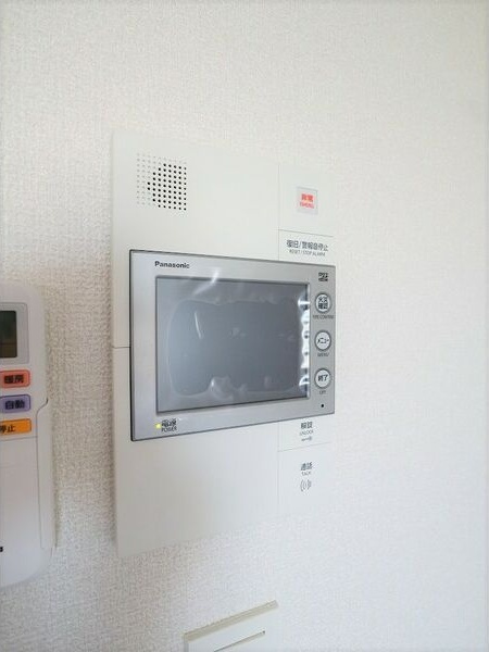 ヴィルクレア桜山のセキュリティ|モニター付きインターホン