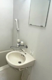 【洗面所】