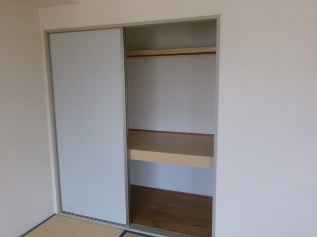 グランドール谷田川の収納