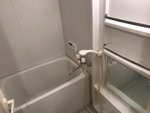 グリーンヒル弐番館の浴室