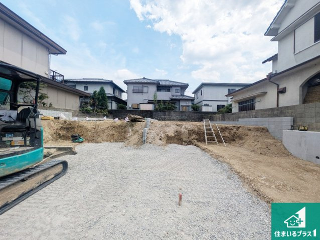 枚方市長尾台　第1期　新築一戸建ての外観|周辺は落ち着いた街並みの住宅地！子育てがしやすい住環境です！まだ未完成ですが、現地でしかわからない事もございます。是非一度ご覧ください。